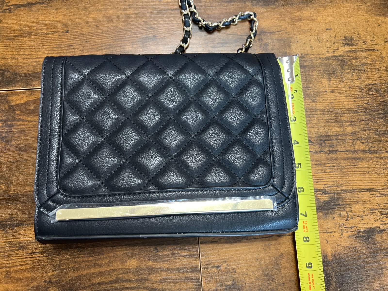 Mossimo Quilted Black Faux Leather Metal Shoulder/Crossbody Strap, NWOT.