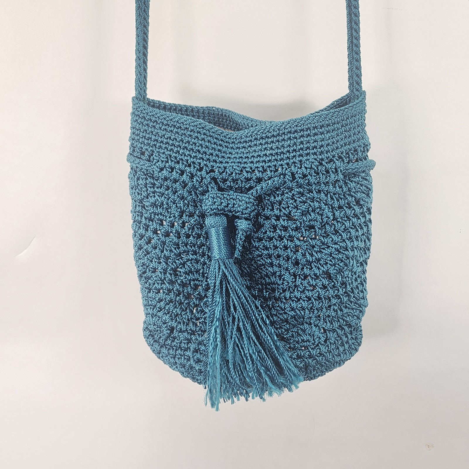 The Sak Sayulita Drawstring Bucket Bag Crossbody Shoulder Snap Closure Teal
