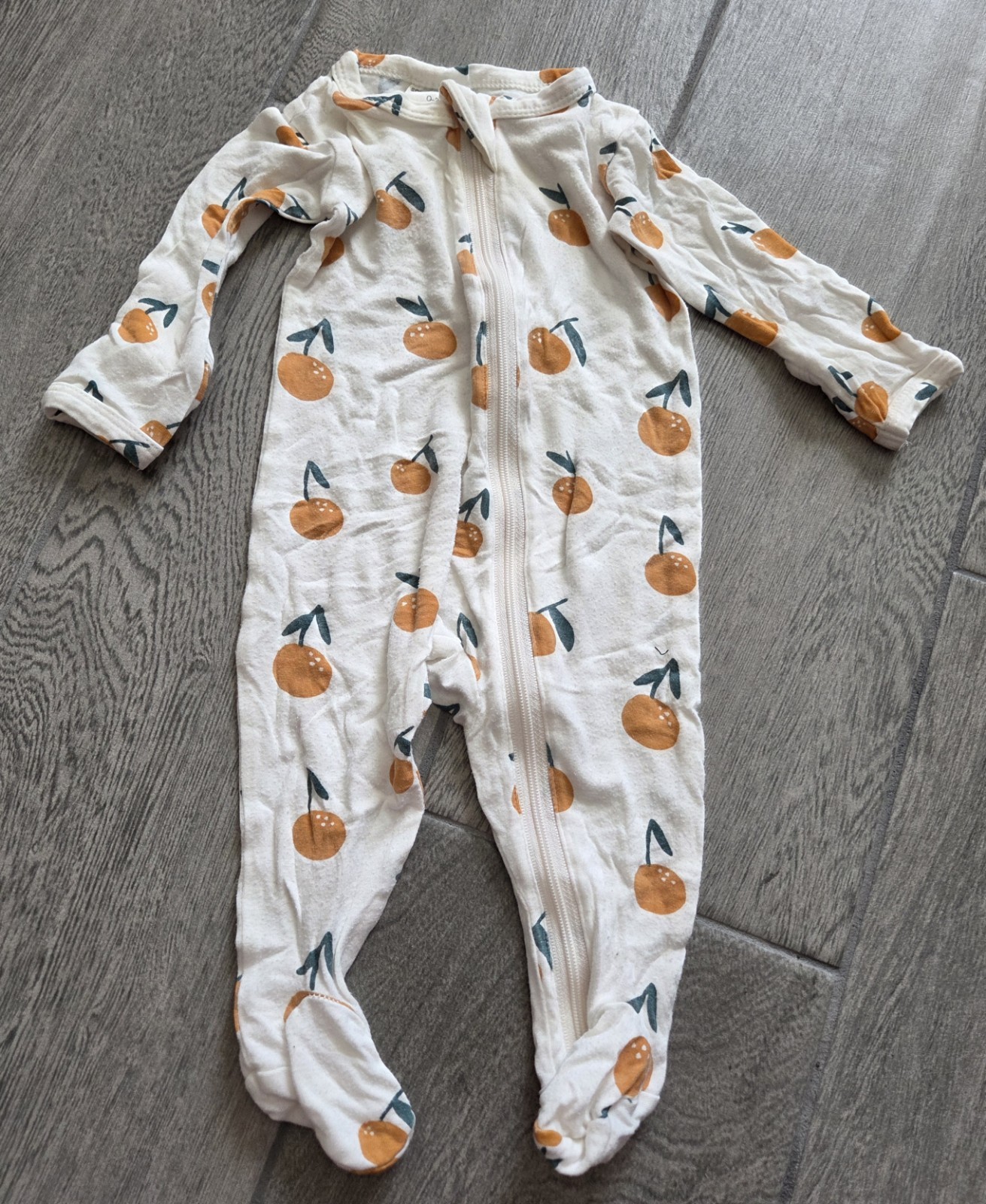 SPEARMINT LOVE Bamboo Pajamas, Size 0-3M, Oranges Fruit