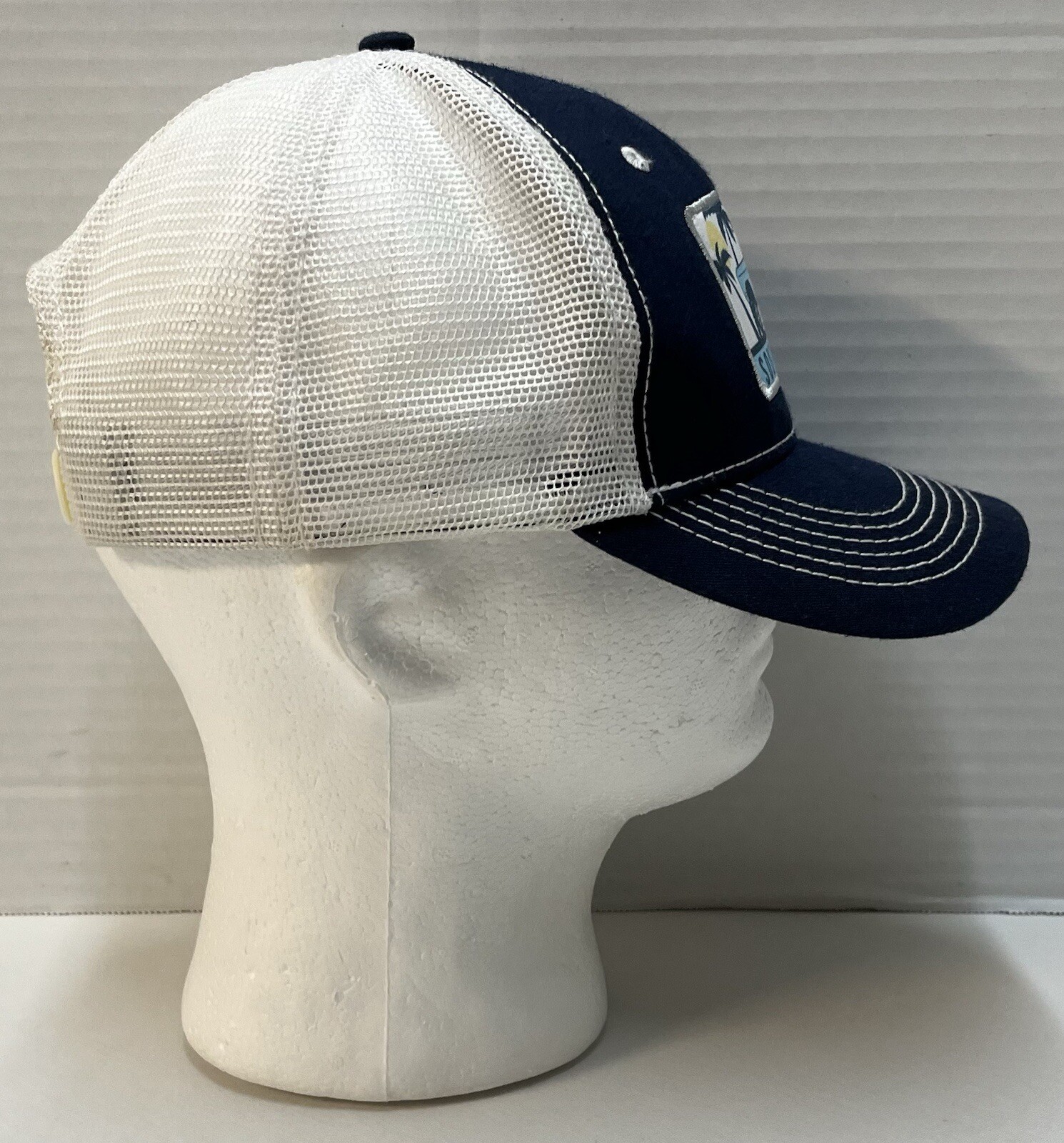 Southern Lure Mesh SnapBack Ball Cap Hat Front Patch Logo Bronco Surfboard EUC