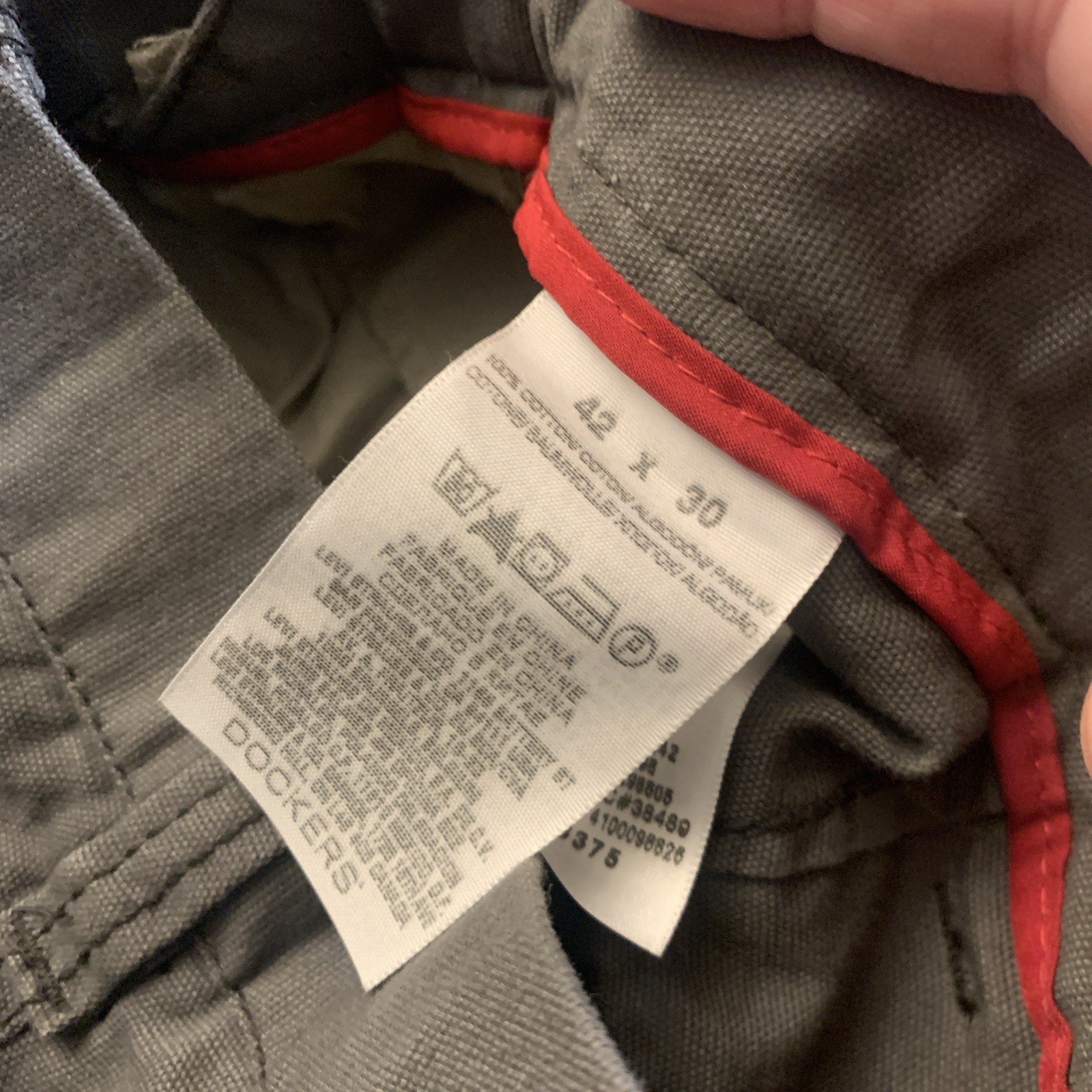 Dockers Men D3 Classic Fit Ultimate Cargo Gray Pants Size 42×30 New With Tags