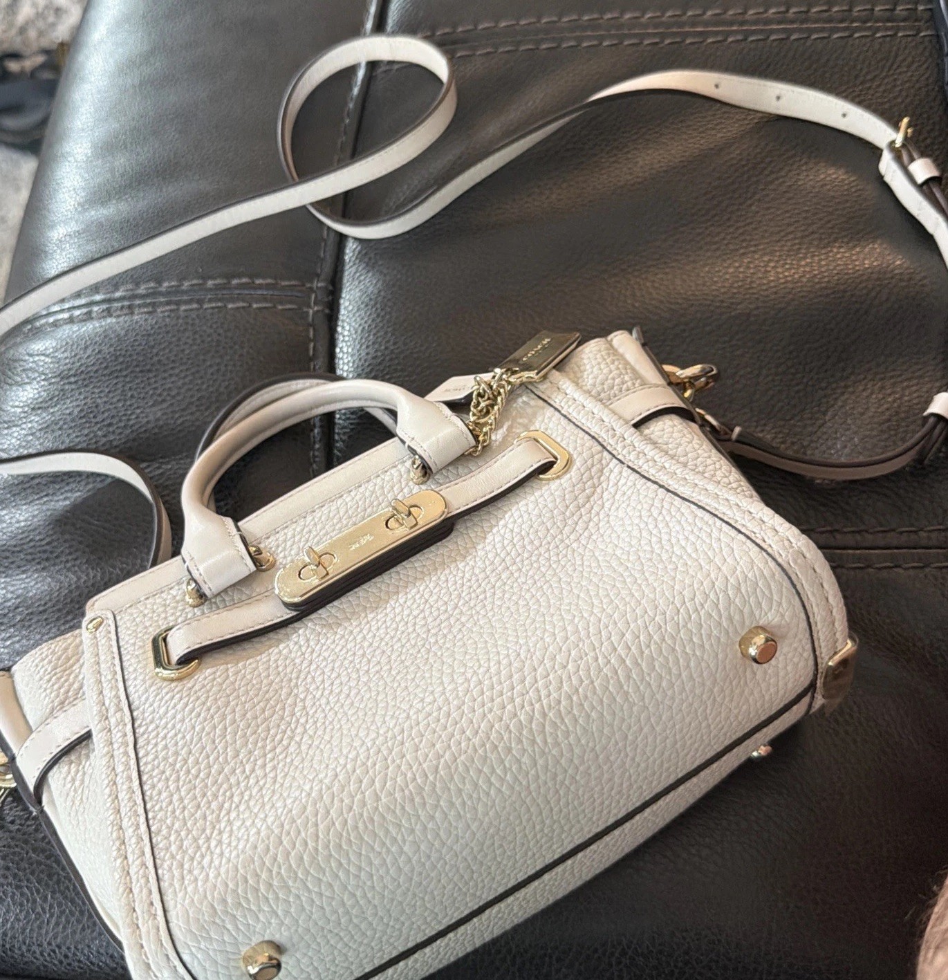 Coach Swagger 27 Carryall 36235 Chalk Pebbled Leather Satchel Crossbody w/Strap