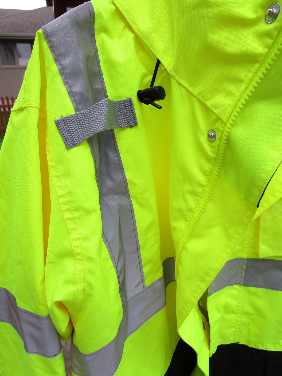 Tingley J24122 Icon Jacket Large High Vis Green 100% Water/Windproof Class 3