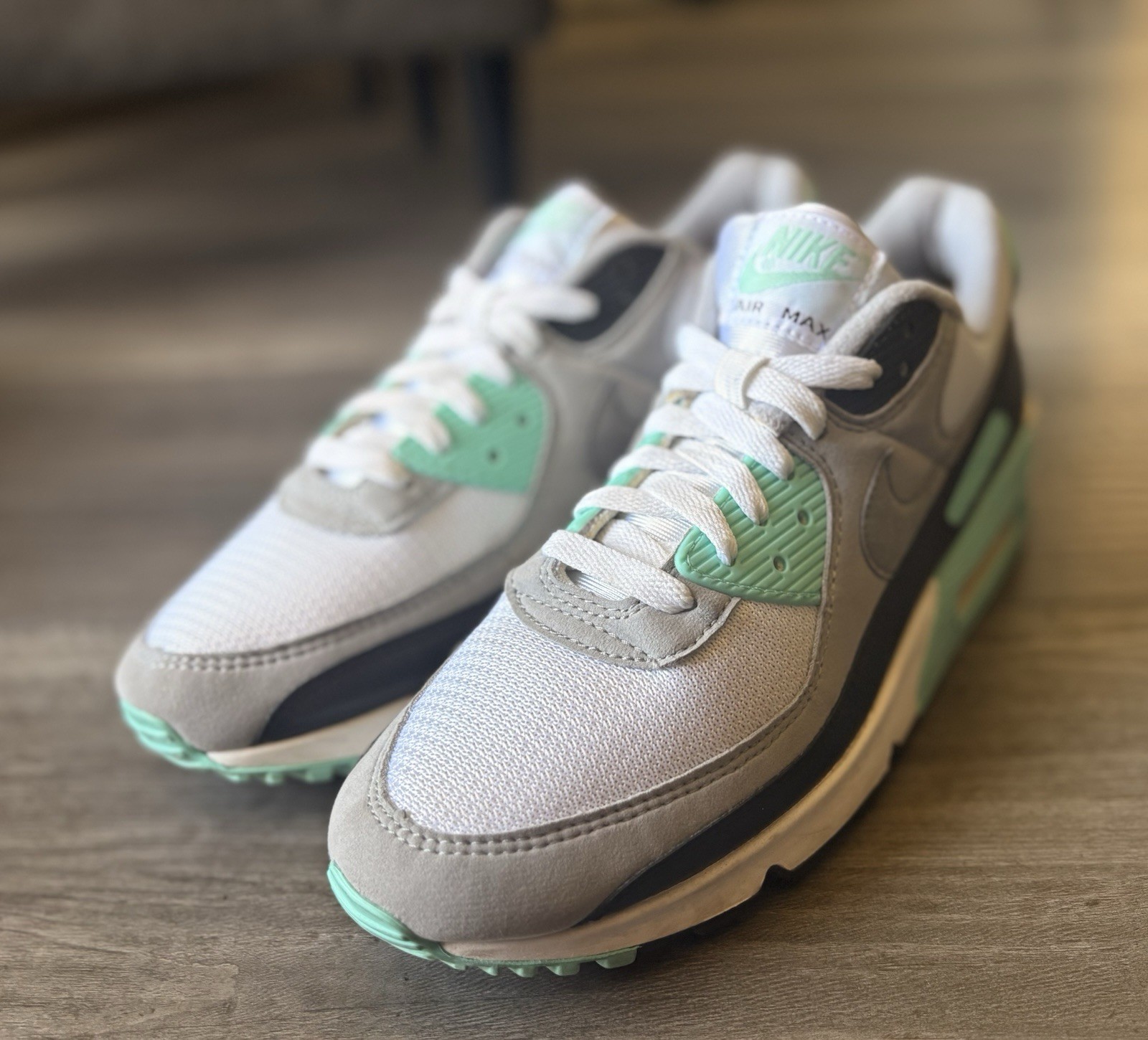 Nike Air Max 90 Hyper Turquoise Sneakers CD0881-100 Men Size 9