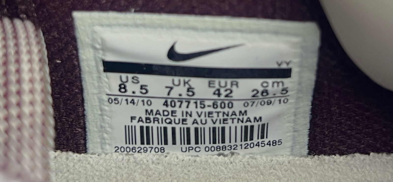 Nike 6.0 Brazen Team Red Light Bone Men’s Size 8.5 Mid Skate Shoes 407715-600