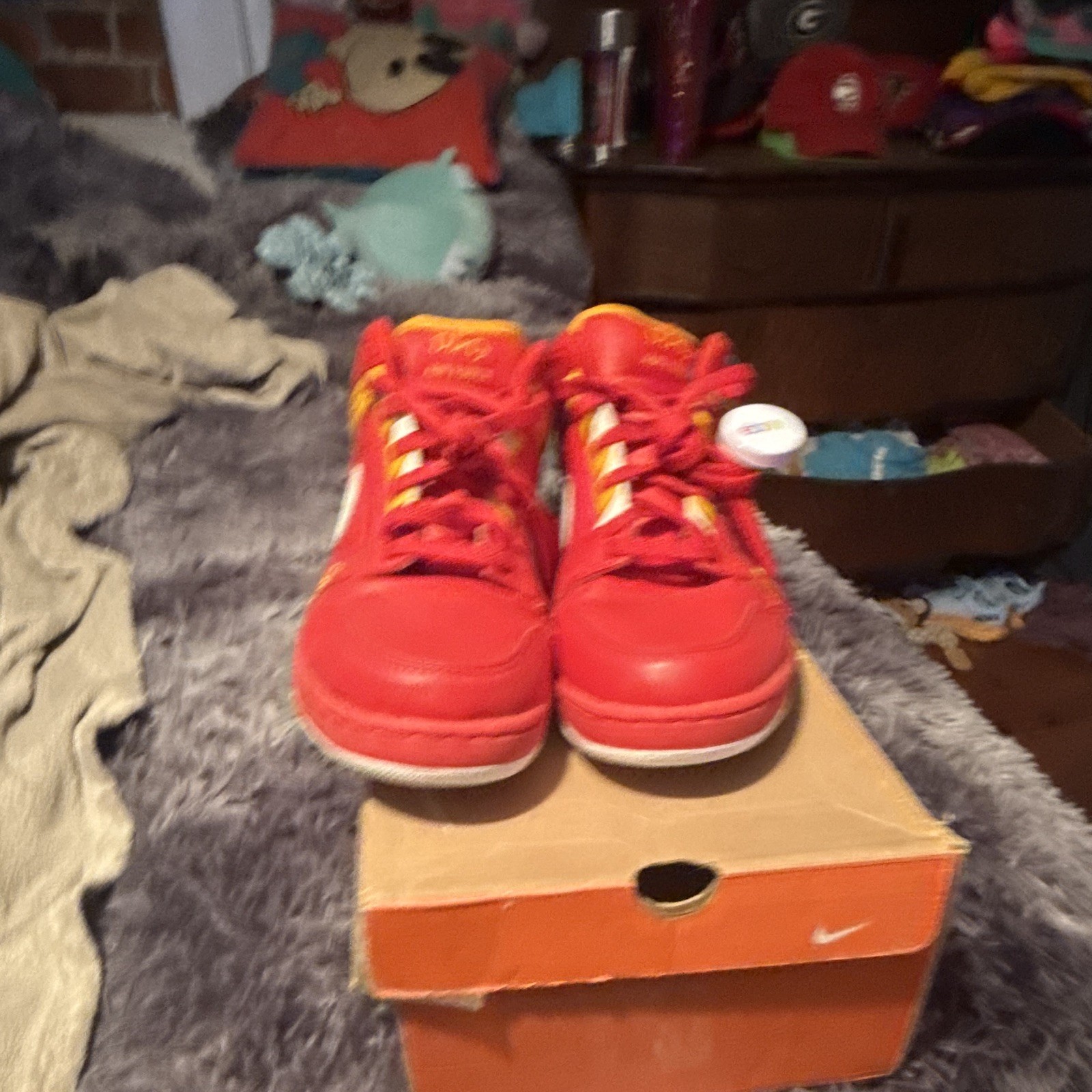Nike Air Force 1 Low Top Men’s Sneaker Red Yellow White Lace-Up Solid