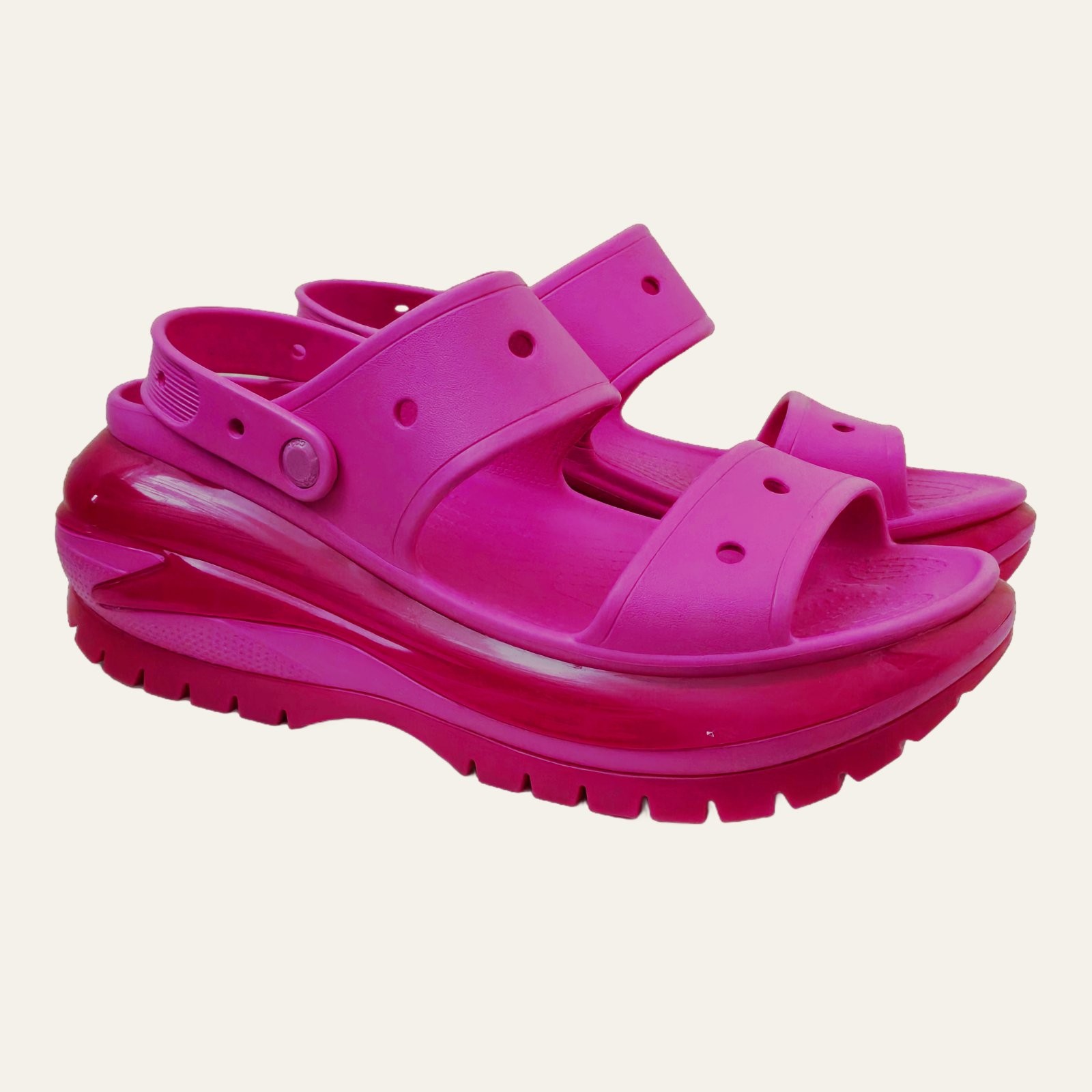 Crocs Classic Mega Crush Sandal Platform Slide Juice Pink Size 12 Men 14 Womens