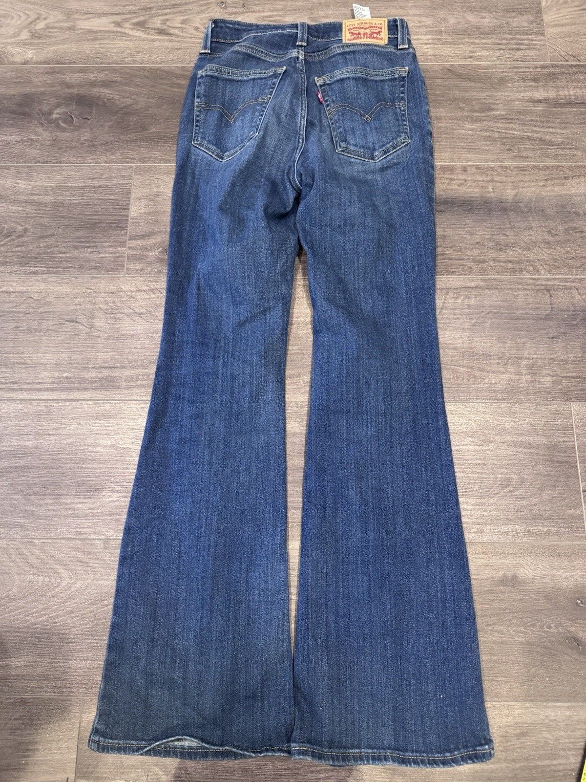 Levi’s Women’s 726 Flare Jeans, Medium Wash, 26 X32, Stretch, Excellent