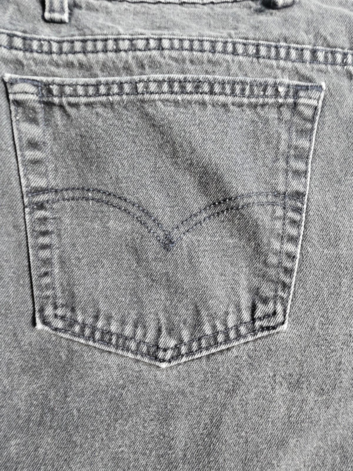 Vintage 1996 Levi’s 540 Relaxed Fit Jeans USA Made Black Denim 46×30 Orange Tab