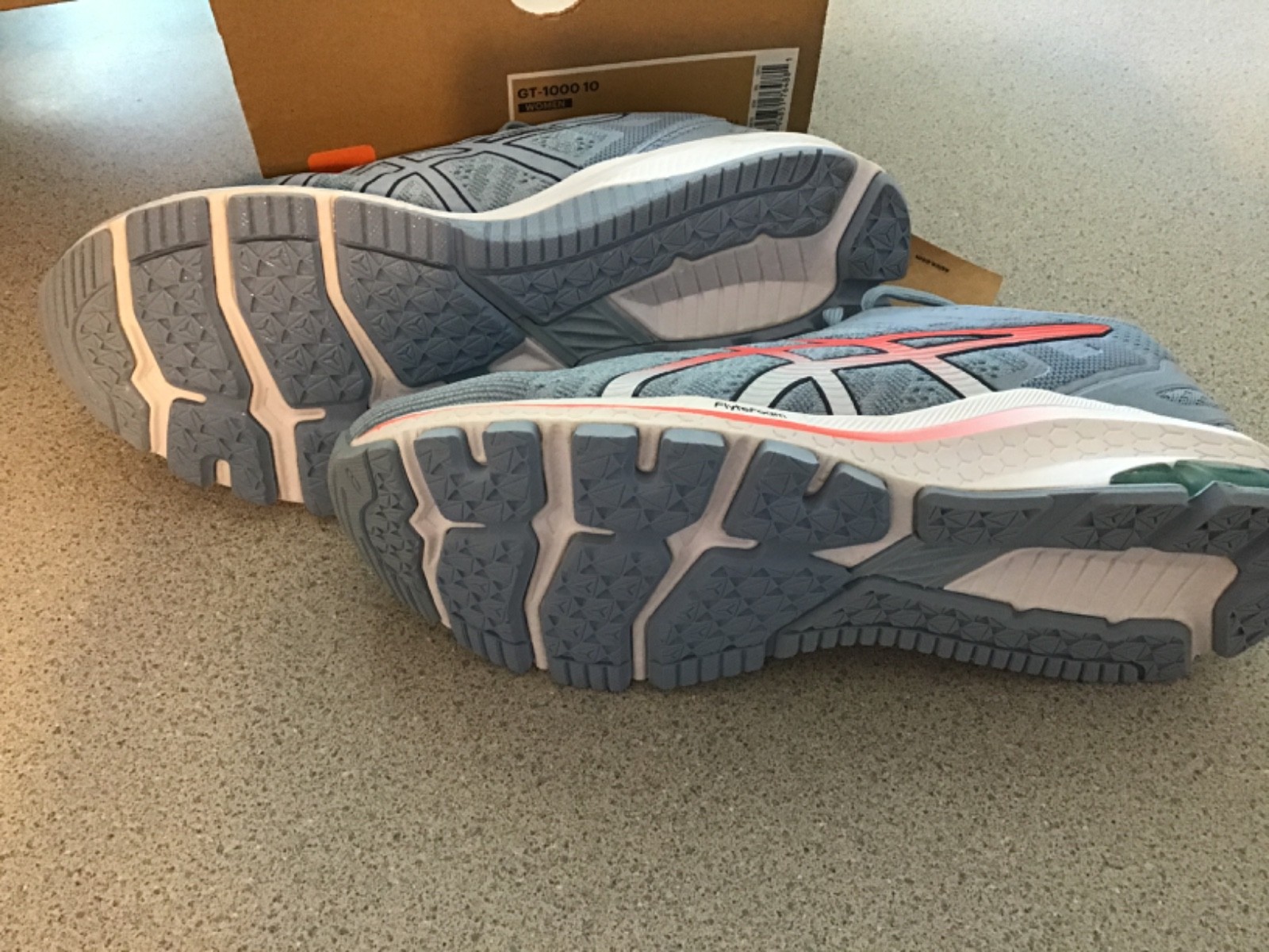 Asics GT-1000 10 Womens Running Shoes Size 10 1012A878-408