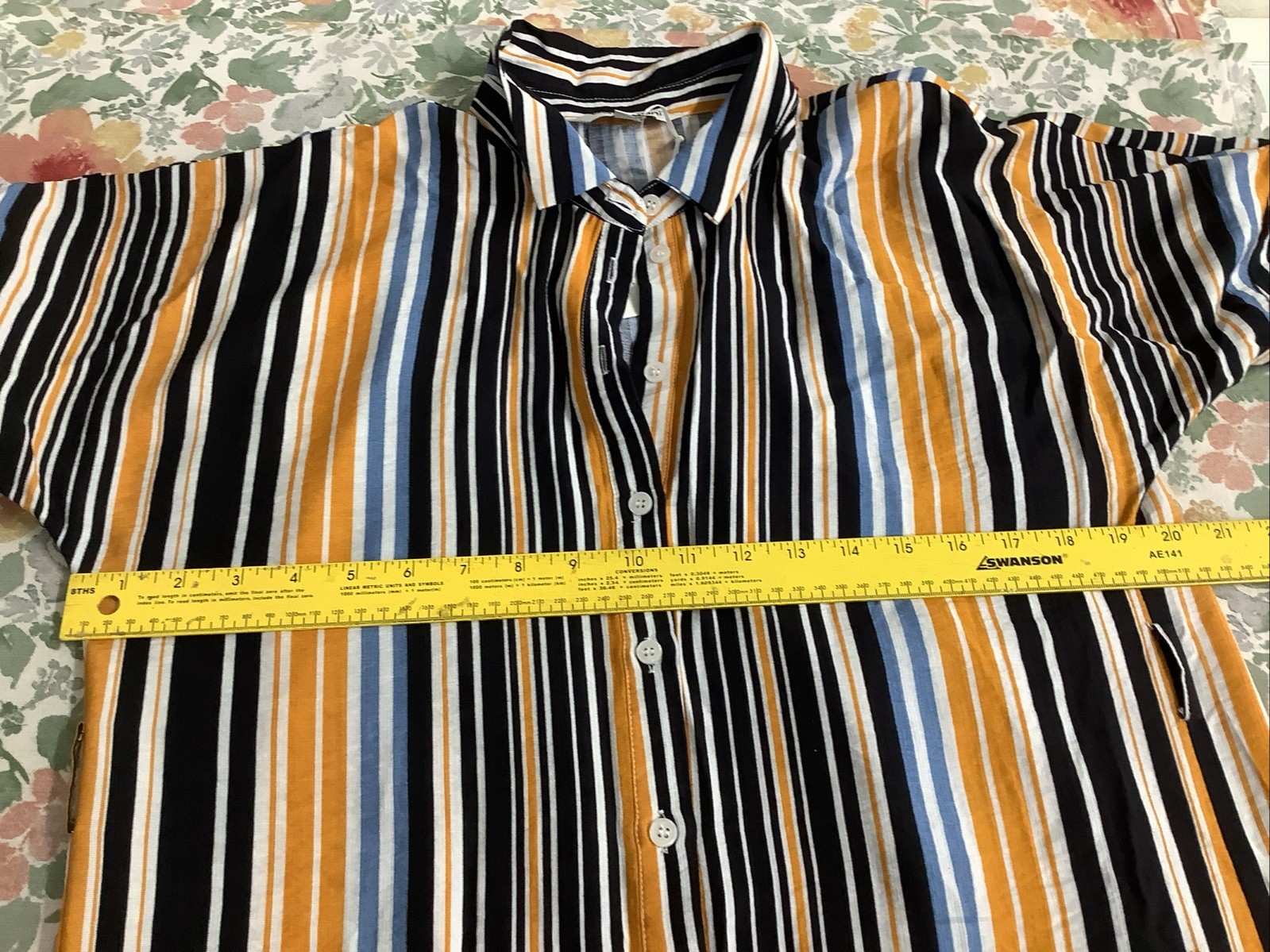 Davi&Dani Rayon 80% /Nylon Striped Dress Size Medium,New. (missing Strap).