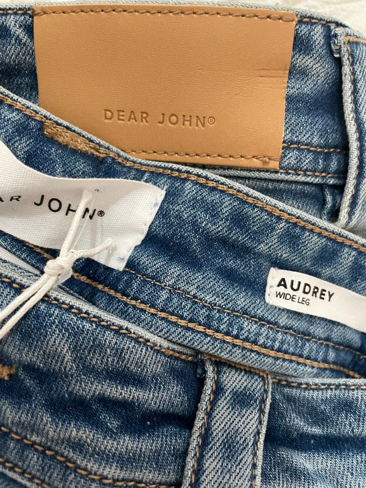 Dear John Audrey Wide Leg Jean Denim Cotton Surfwind Size 27 NWT Retail $105