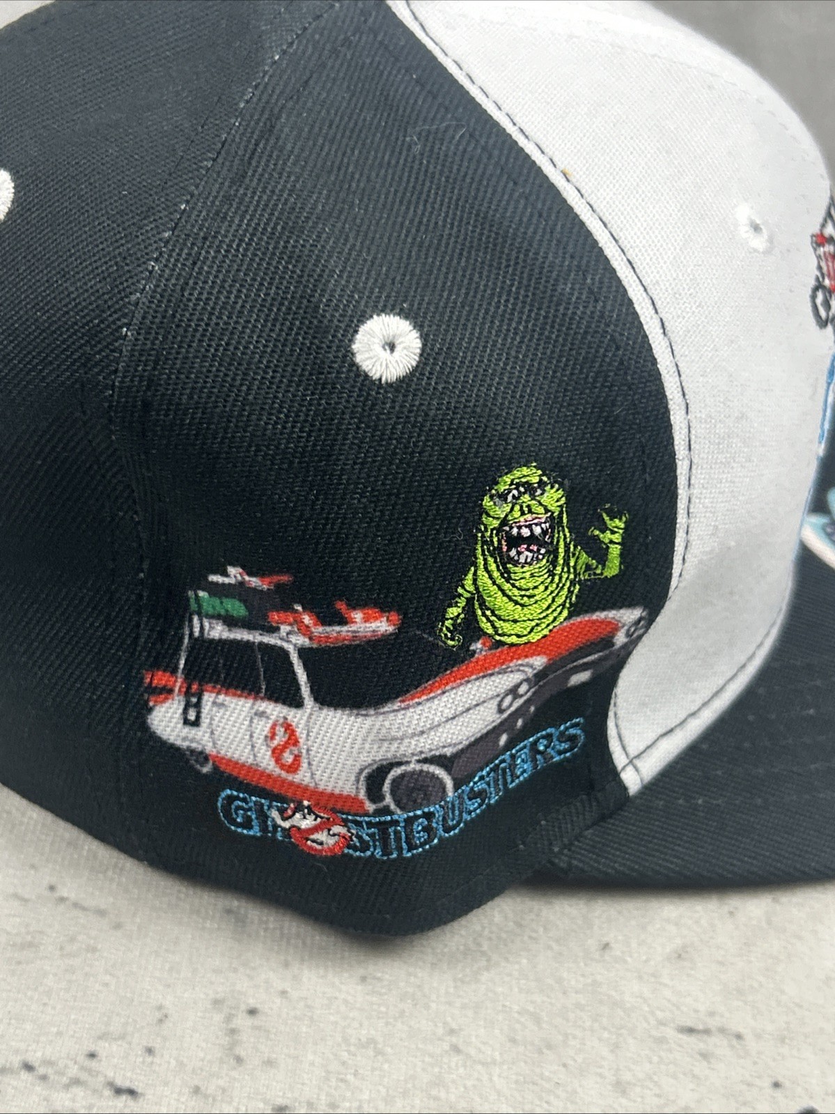 Headgear HGC Classics Ghostbusters Fitted Hat Men’s Size 7 1/4 NWT