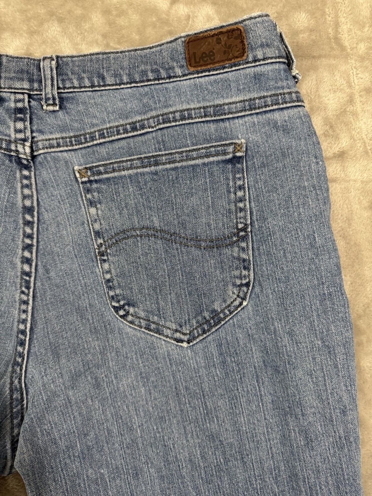 Lee Womens Jeans 16 Short Relaxed Straight Leg High Rise Stretch Light Wash