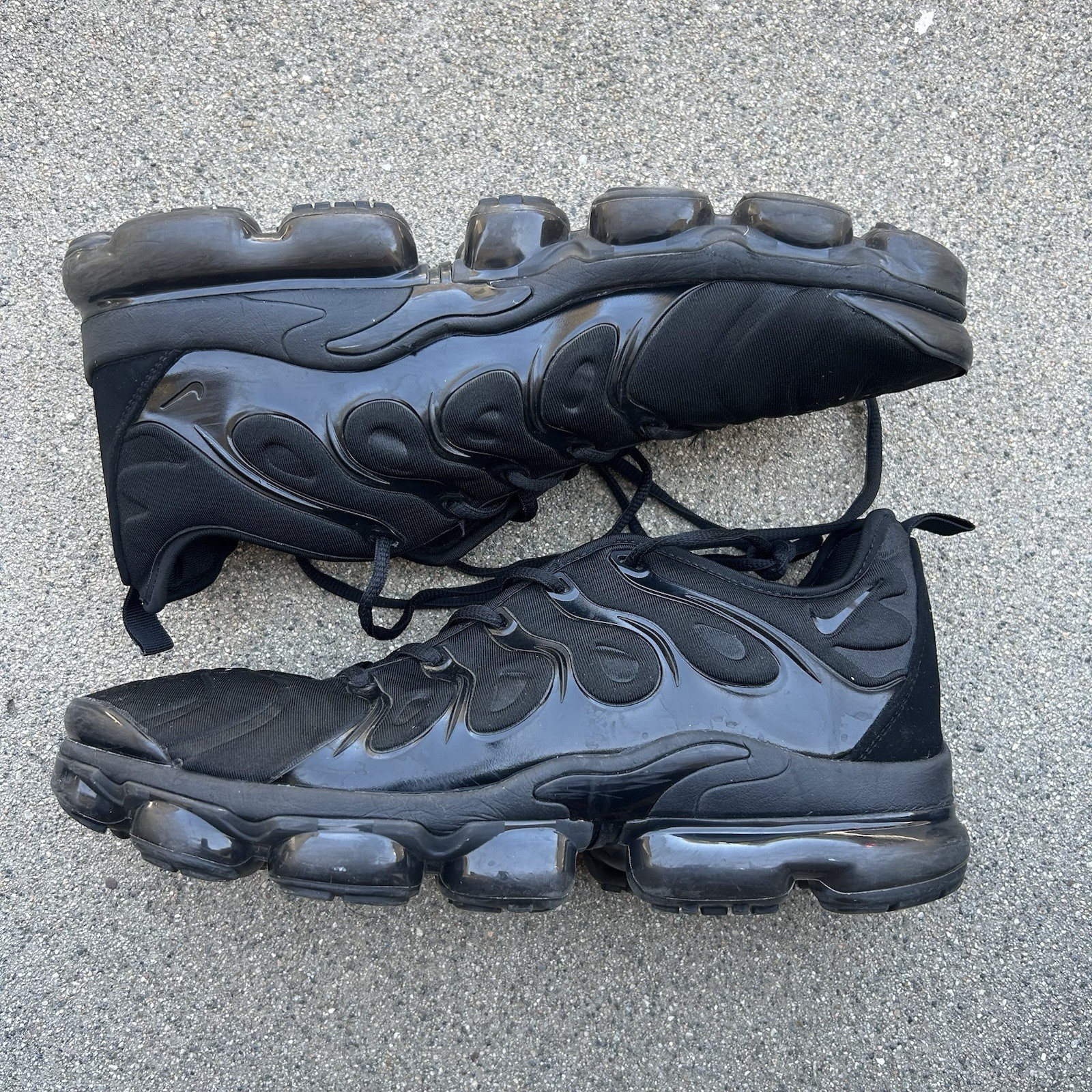 Nike Air VaporMax Plus Low Triple Black Mens Athletic Shoes 924453-004 Size 13