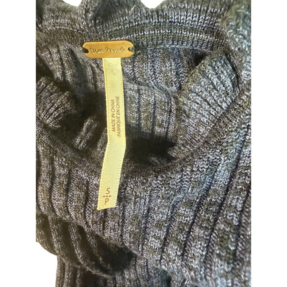 Free People Ribbed Ruffle V-Neck Camisole Navy Blue Knit Tank Top Small