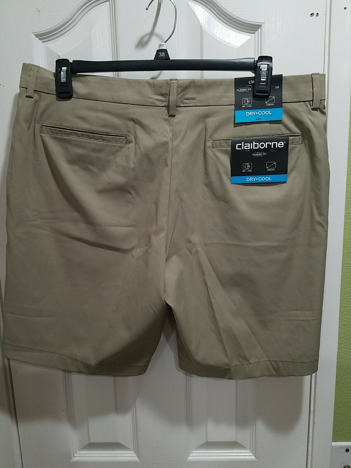 Claiborne Men’s Classic Fit Dry Cool Stretch Tan/Gray Shorts flat 30 32 34 36 38