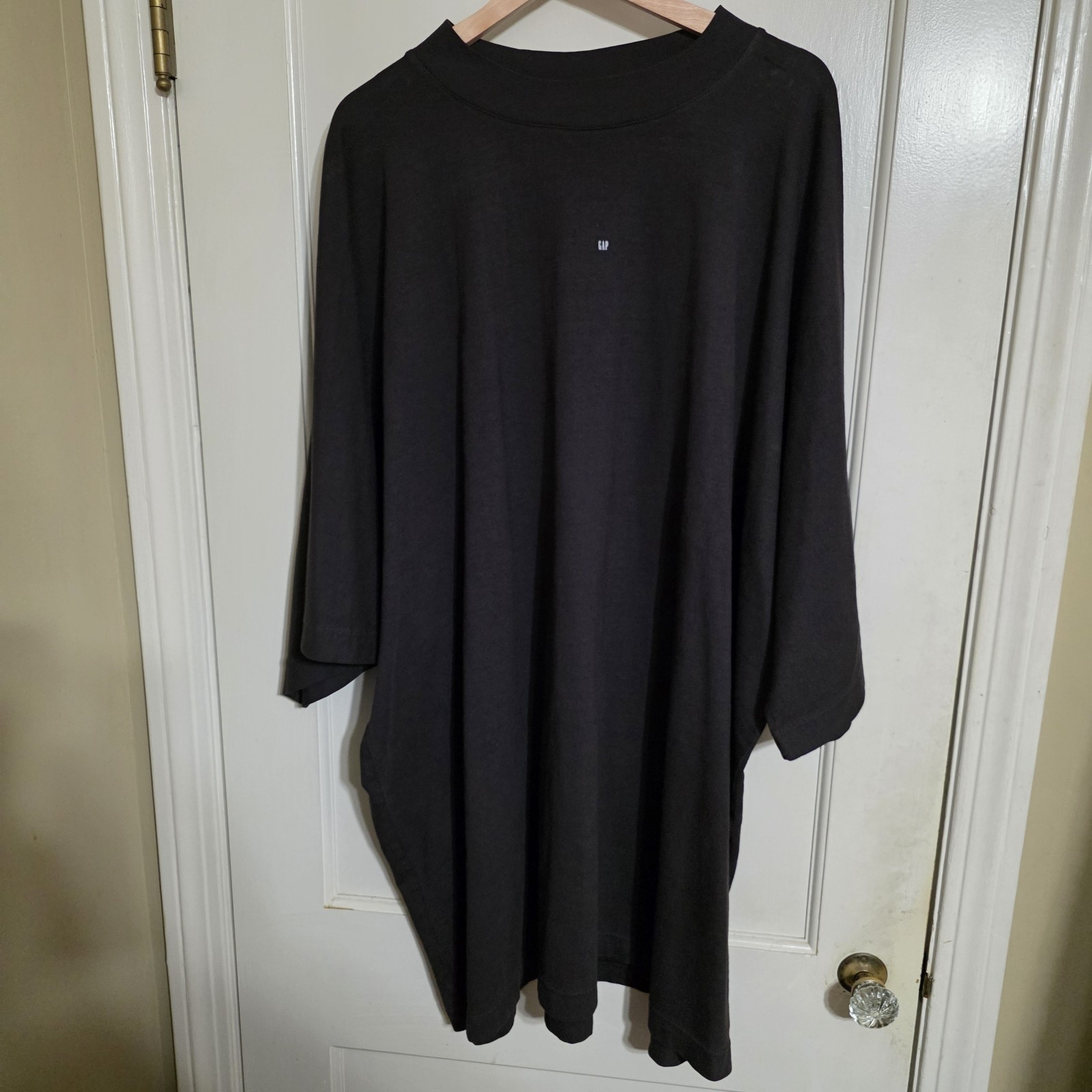 Yeezy Gap Balenciaga No Seam Logo Tee Size XXL Black