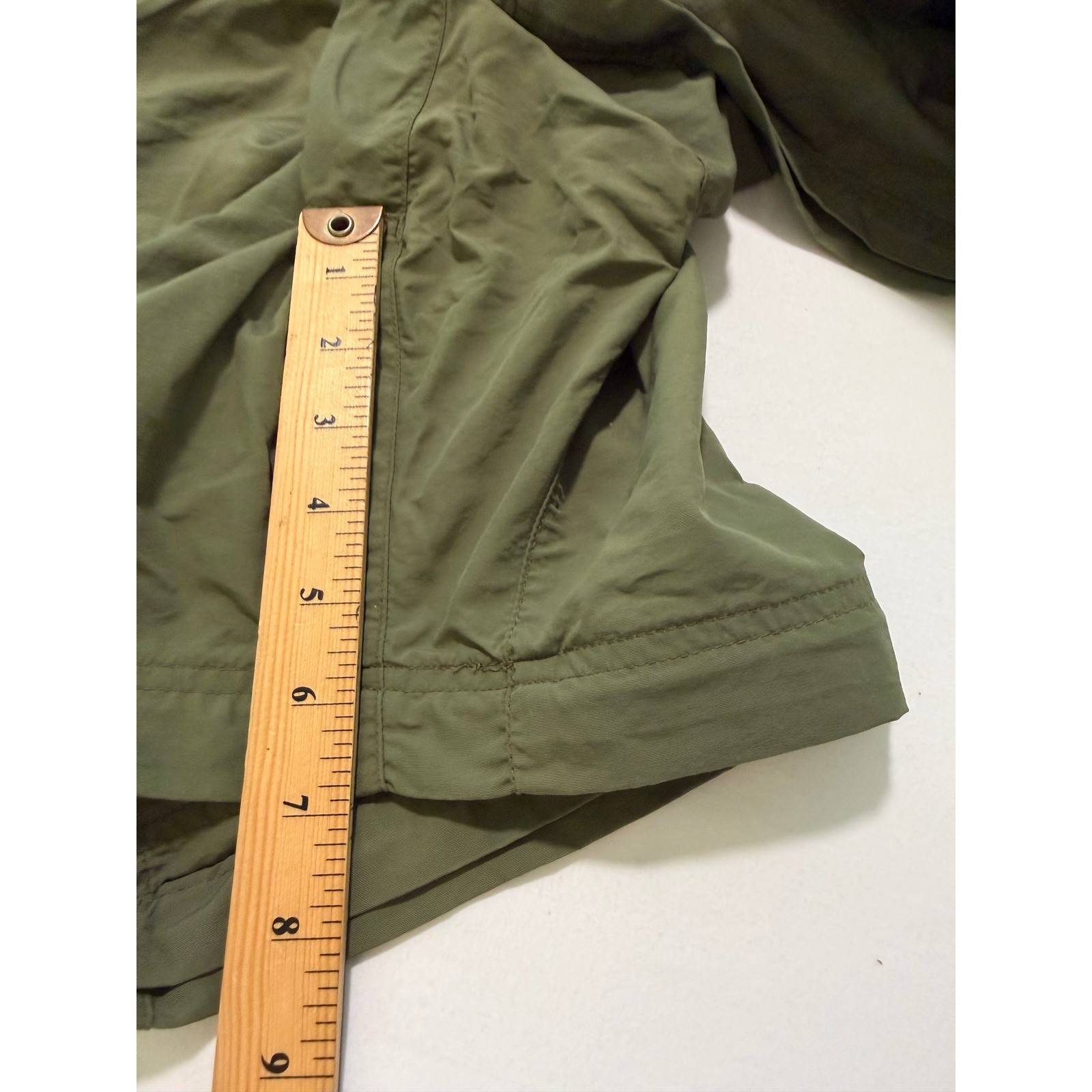 REI Sahara Cargo Shorts Mens Large Green Nylon Hiking Outdoor Belted UPF 50+