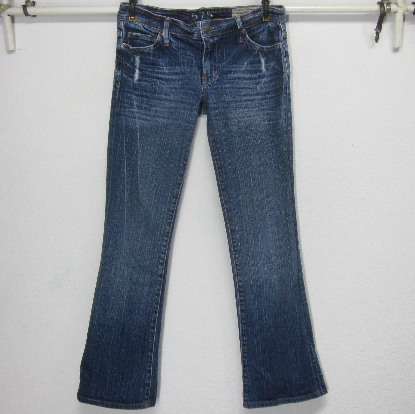 575 DENIM WOMEN’S (28) L30 COTTON BLEND MEDIUM BLUE DISTRESSED STRETCH JEANS USA