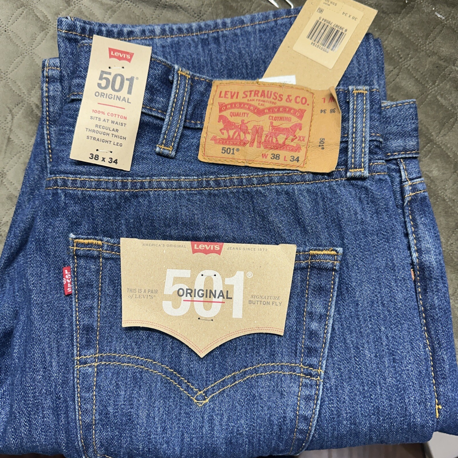 NWT Levi 501 Original Fit Denim Jeans Straight Leg Button Fly 100% Cotton, 38×34