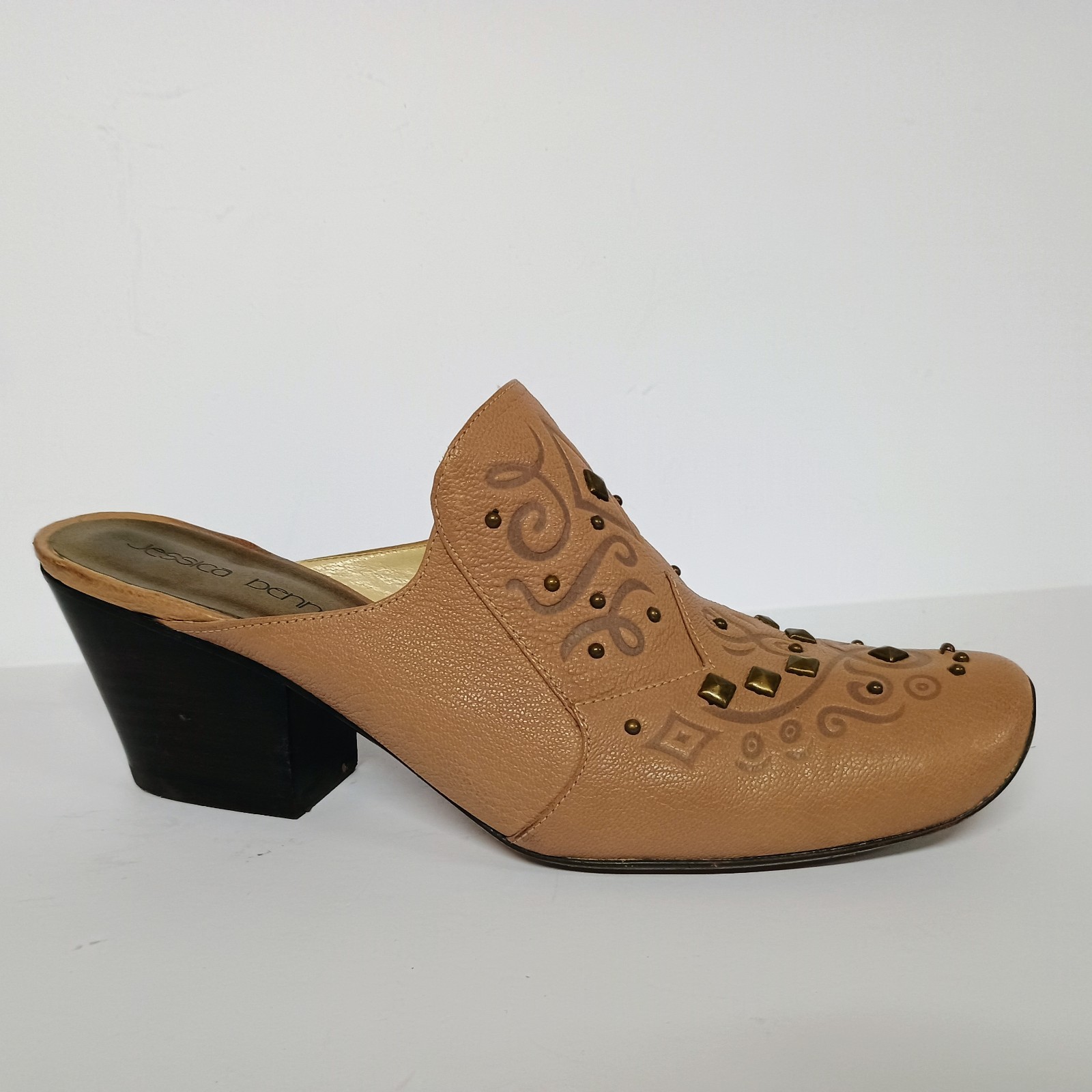 Jessica Bennett Beige Bronze EMBOSSED FAUX LEATHER Slip-on Mule SIZE 7M