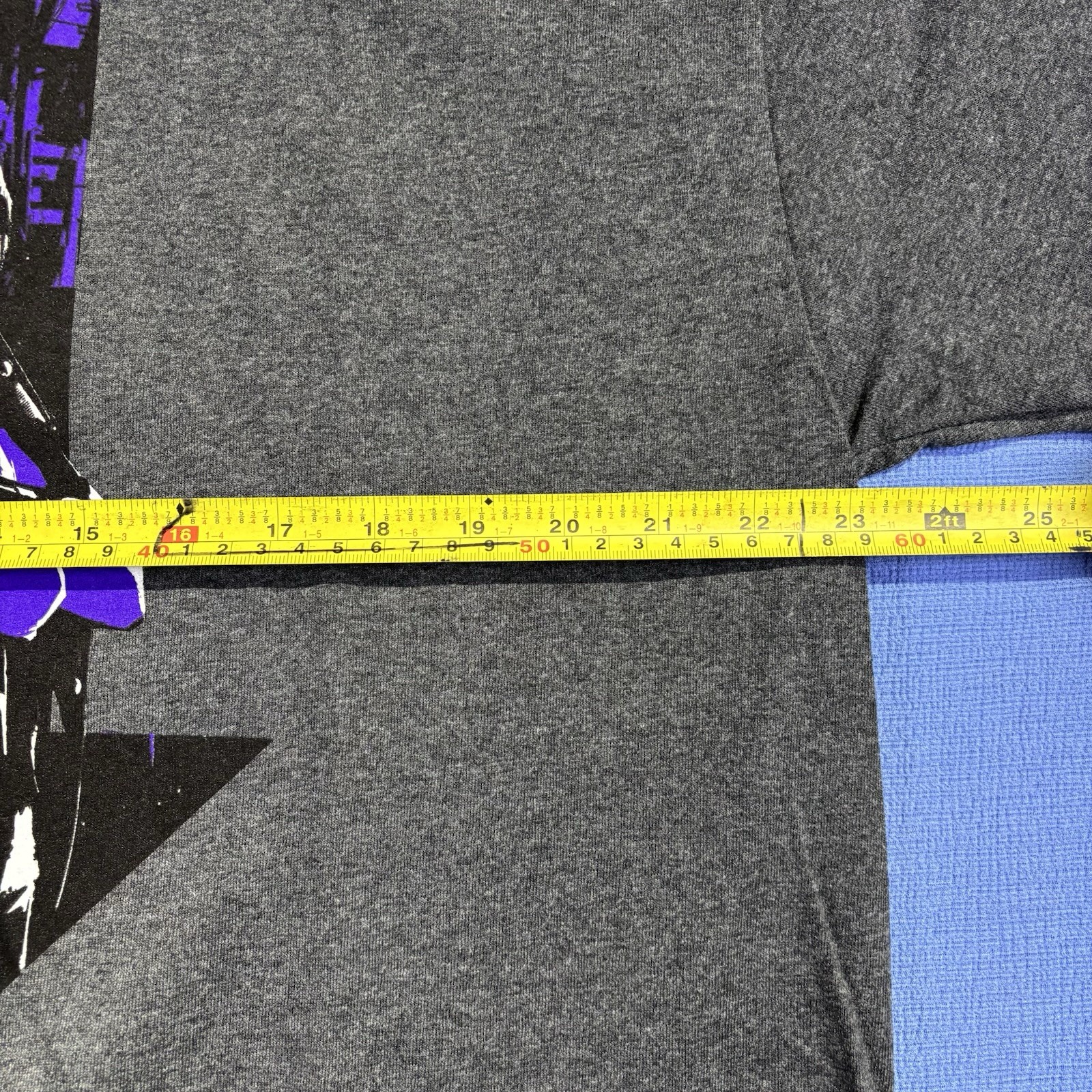Disney Marvel Studios Hawkeye TV Show Clint Kate Bishop Gray XL Graphic T-Shirt