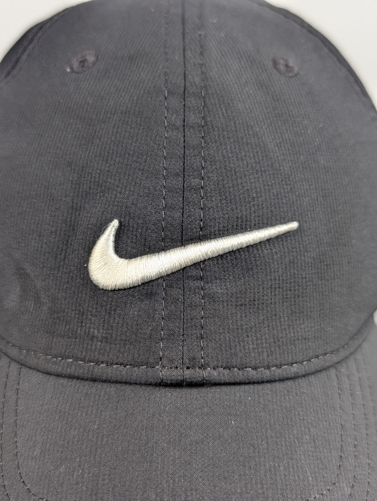 Nike Hat Cap Strap Back Black Swoosh Logo Legacy 91 Lightweight Dri FIT Mens