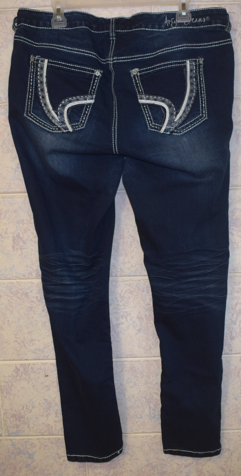 (B-C) Ariya® Stretch Denim Distressed Embroidered Low Rise Skinny Jeans- Size 14