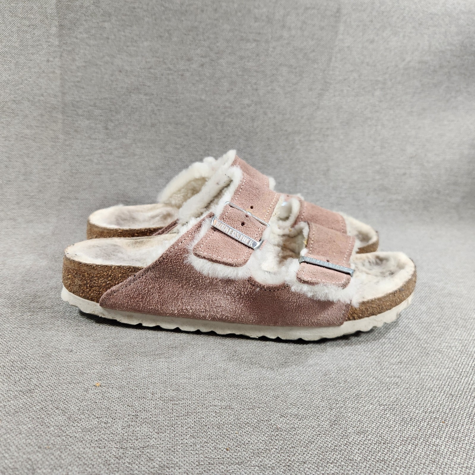 BIRKENSTOCK Arizona Shearling Pink Clay Straps Women’s Size 7 Sandals Shoes