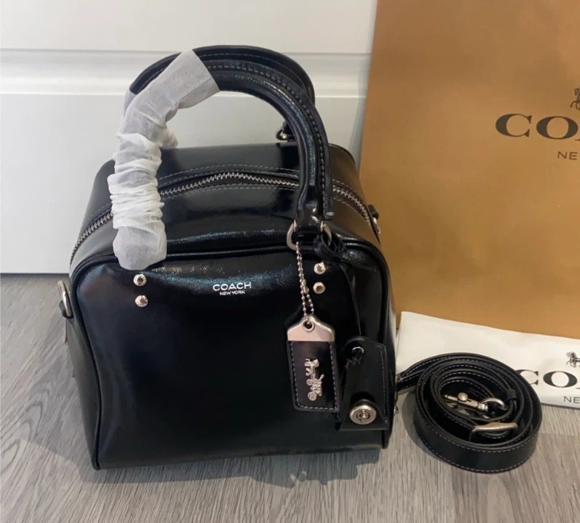COACH Cube Rogue Bag 20 Shoulder Bag Black CBH04 Outlet NEW leather