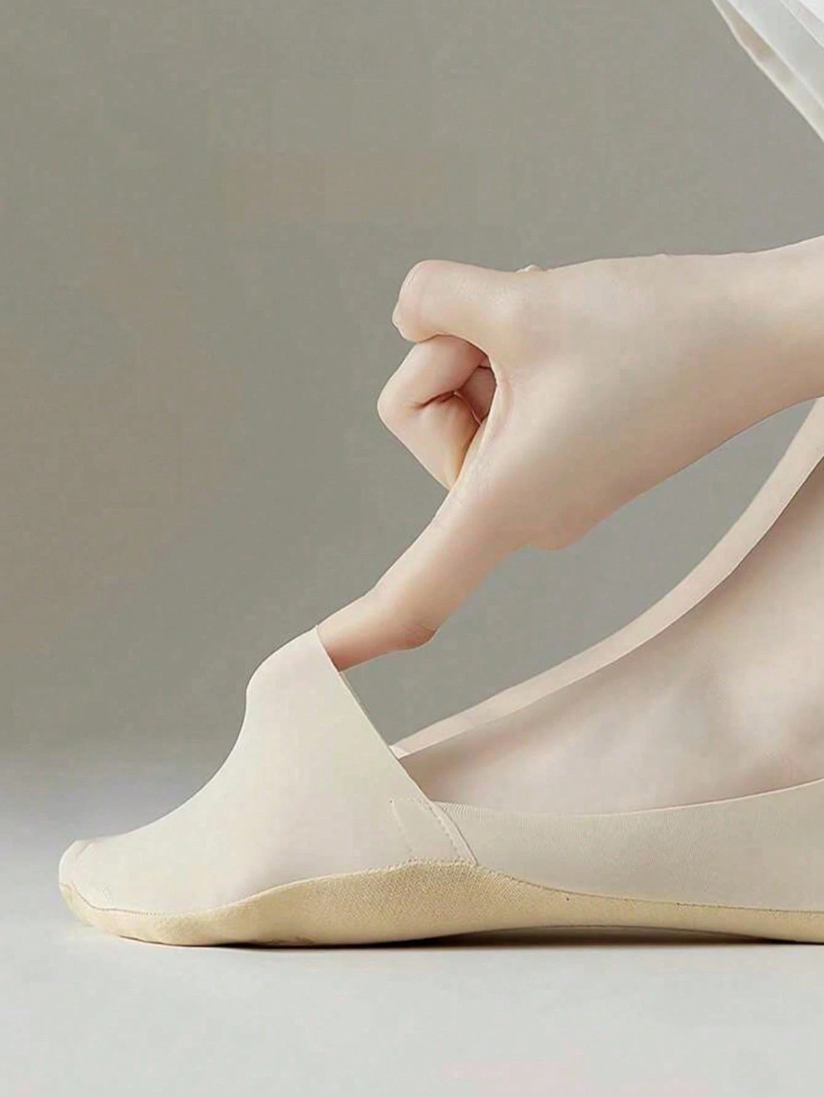 Ladies Ankle Socks 1/4/6/10/12/20 Pairs Thin Trainer Socks in Various Colours