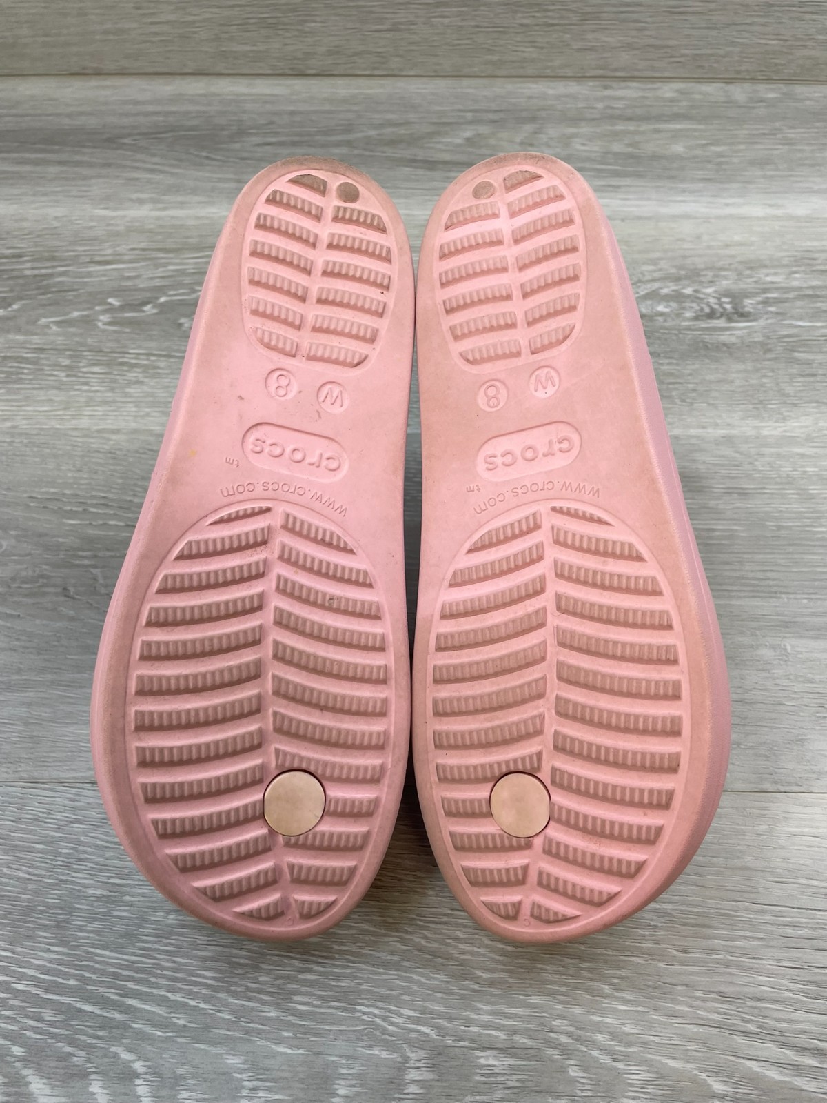Crocs Baya Women’s Sandals Platform Flip Flop Thong Slip-On Rubber 8 Pink Shoes