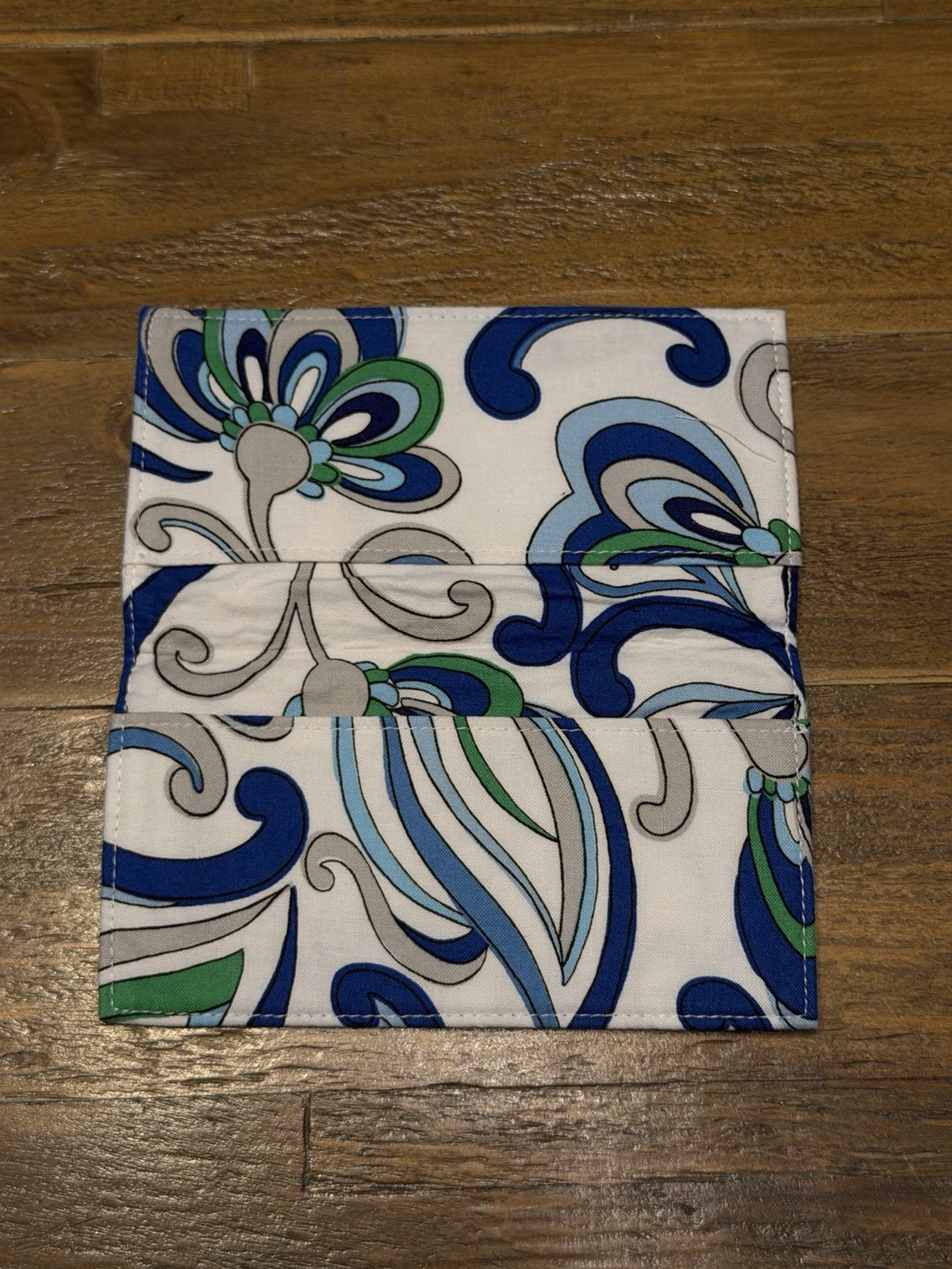 Vera Bradley Mediterranean Blue And White Checkbook Holder