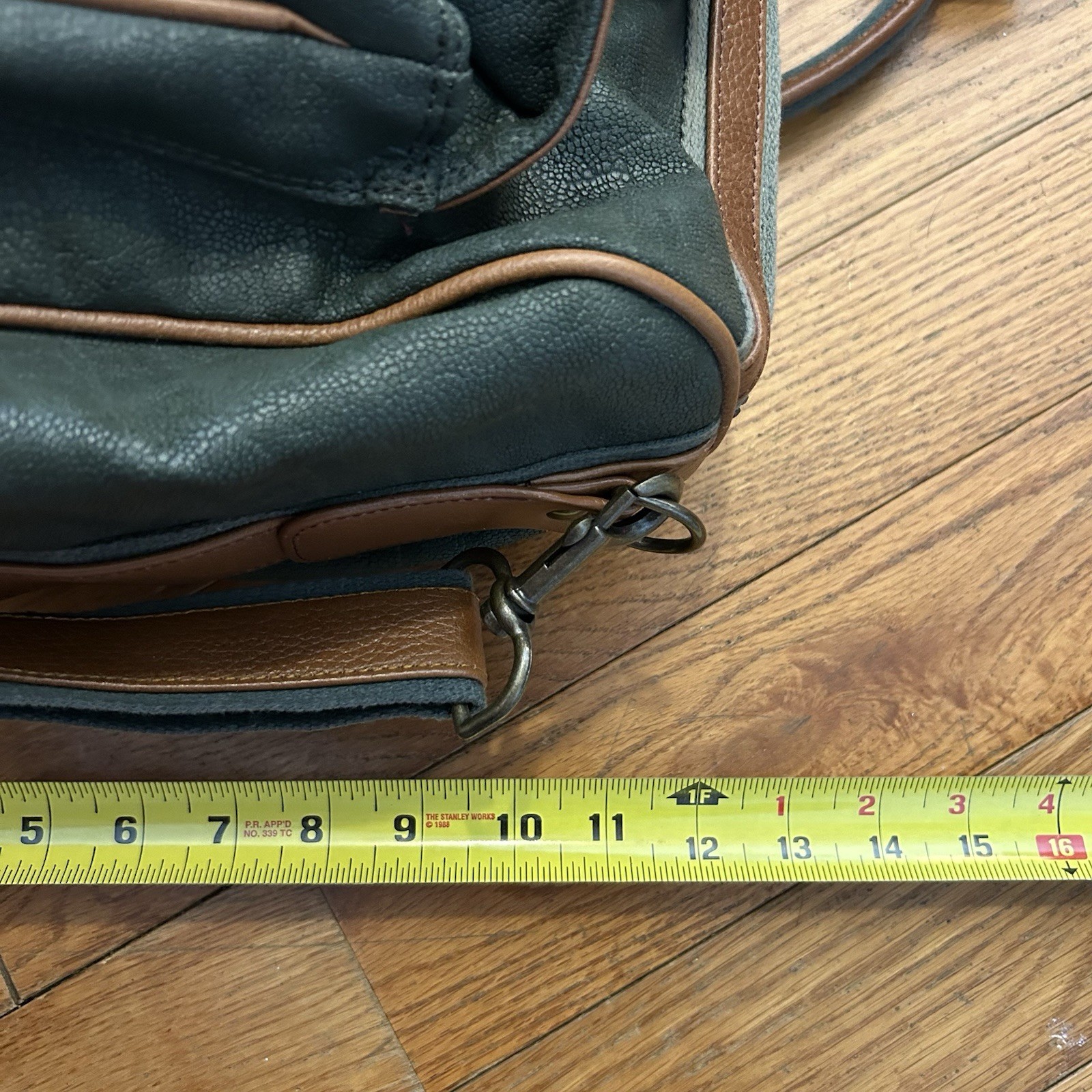 Vintage Boston Traders 100% Leather Pebbled Duffel Shoulder Crossbody Bag