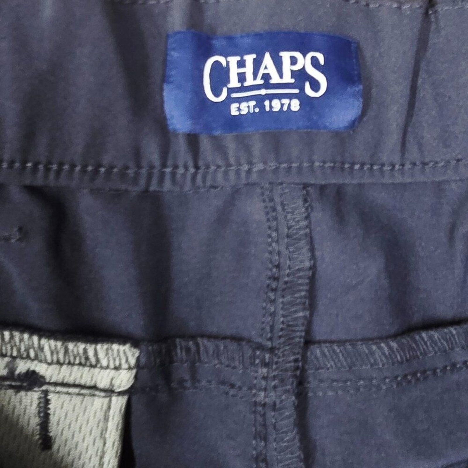NWT MEN’S CHAPS POLY/SPANDEX COMFORT STRETCH MULTI POCKETS NAVY SHORTS 32 $65
