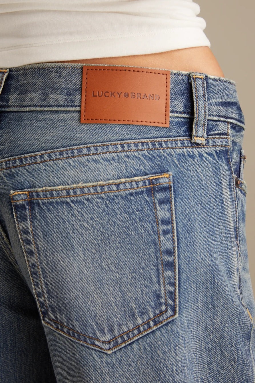 [150926-420] WOMENS LUCKY BRAND SUPER LOW RISE ULTRA WIDE – GET LOW WASH
