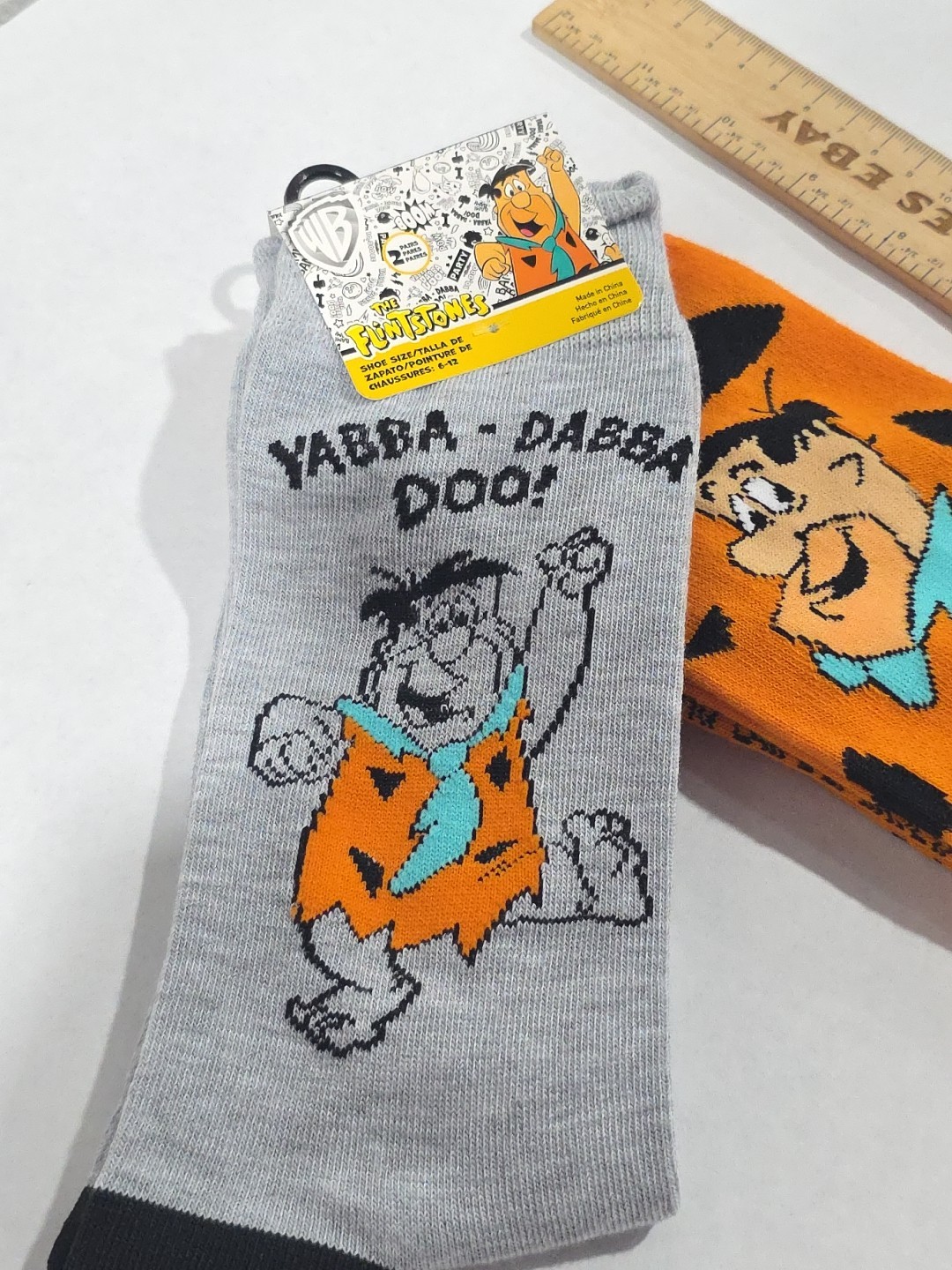 Fred Flintstone Men’s Cartoon Print Novelty Socks 2 Pairs Fits Sizes 6-12 NWT