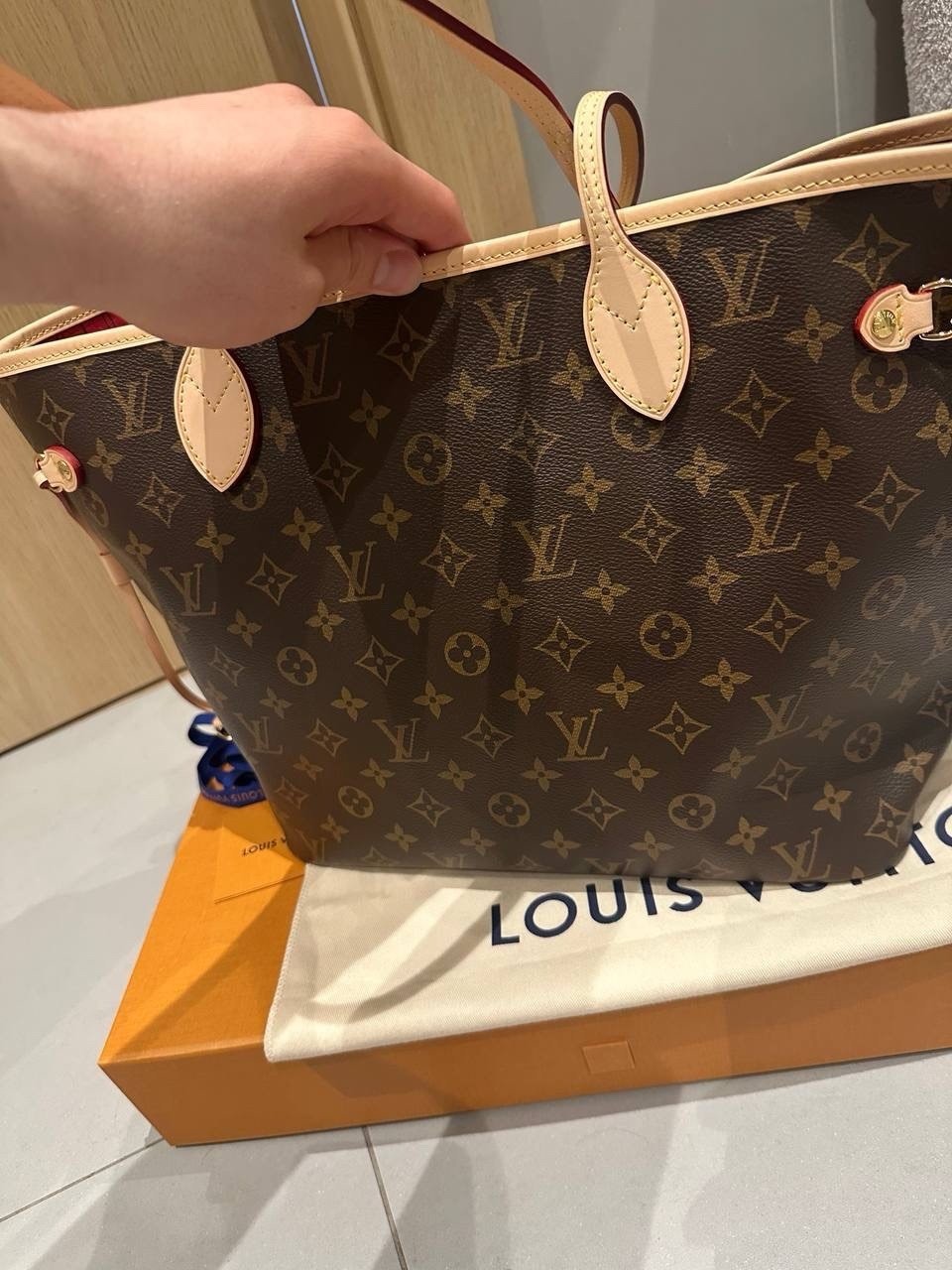 Louis Vuitton Neverfull Tote MM Brown Canvas Monogram