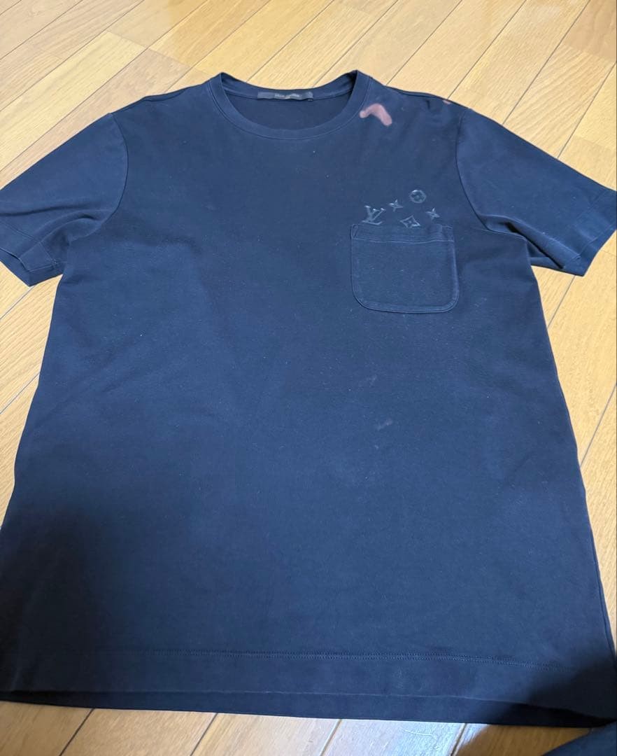 USED LOUIS VUITTON POCKET MONOGRAM PRINT SHORT-SLEEVE T-SHIRT, SIZE ACCEPTABLE