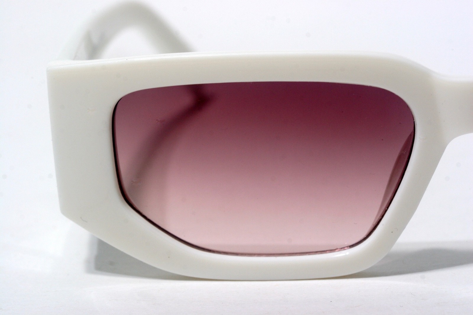 Prada 8297 Brown Fade/ Shiny White Sunglasses 55[]18-142