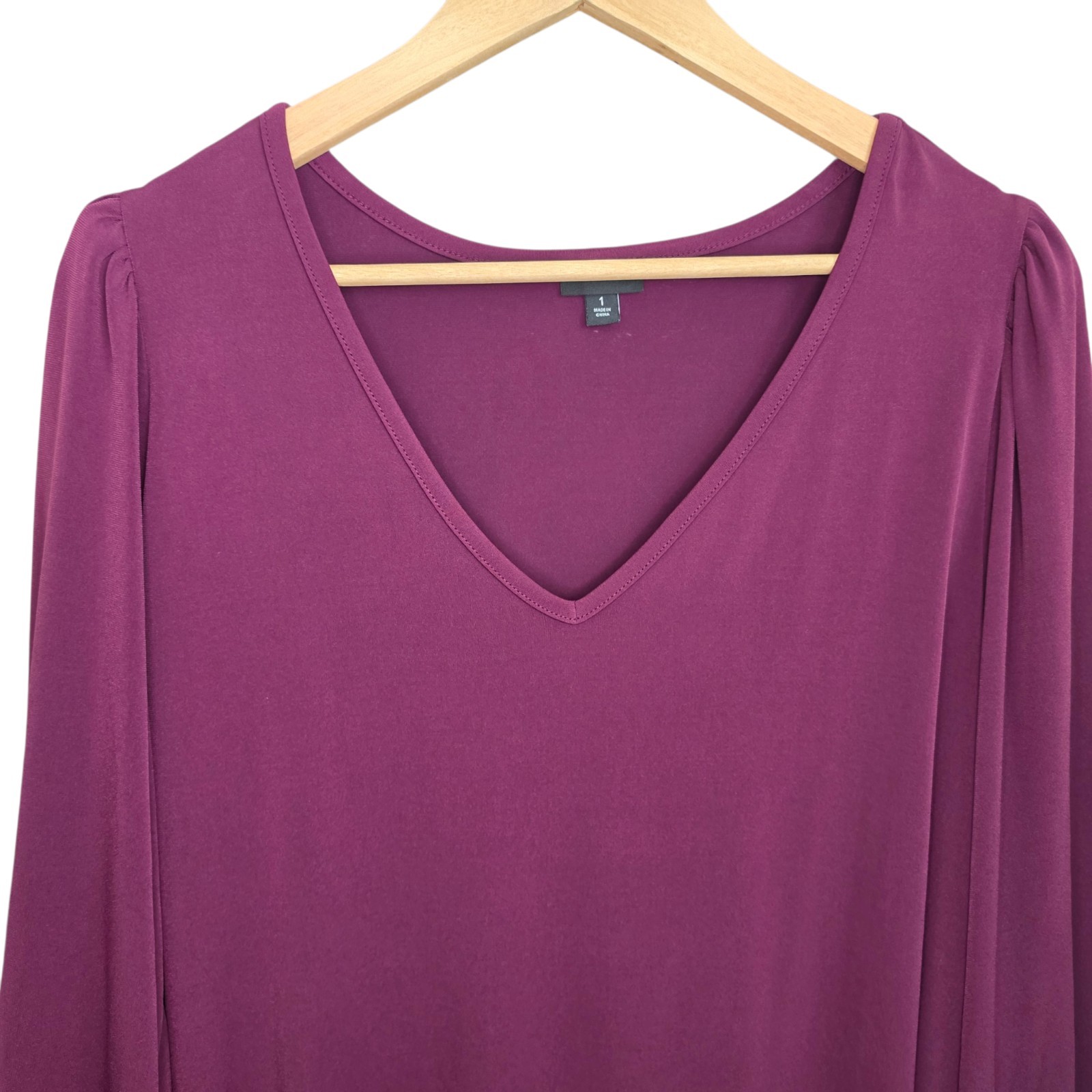 Torrid Top Womens 1 US Plus 1X Purple V Neck Long Sleeve Blouse Stretch Casual