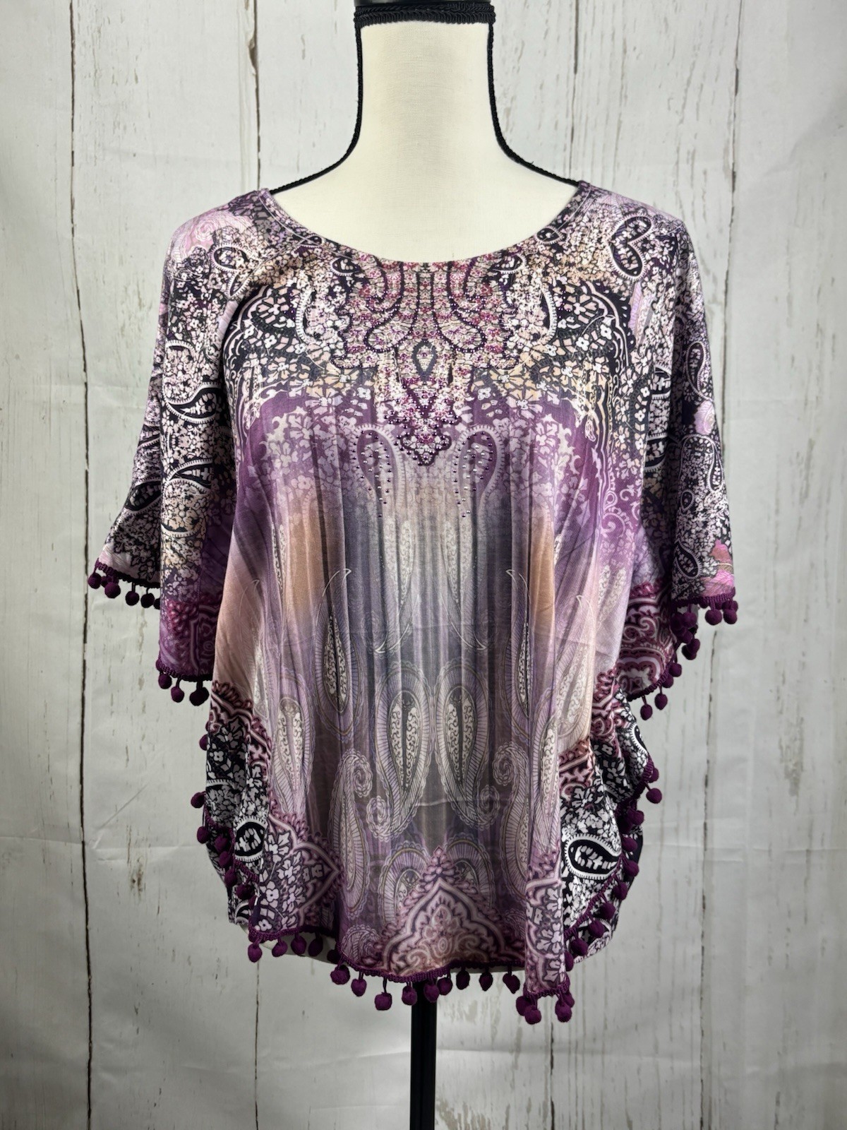 World Unity Pom Pom Purple Blouse Top Rhinestones Batwing Sleeve Sz M