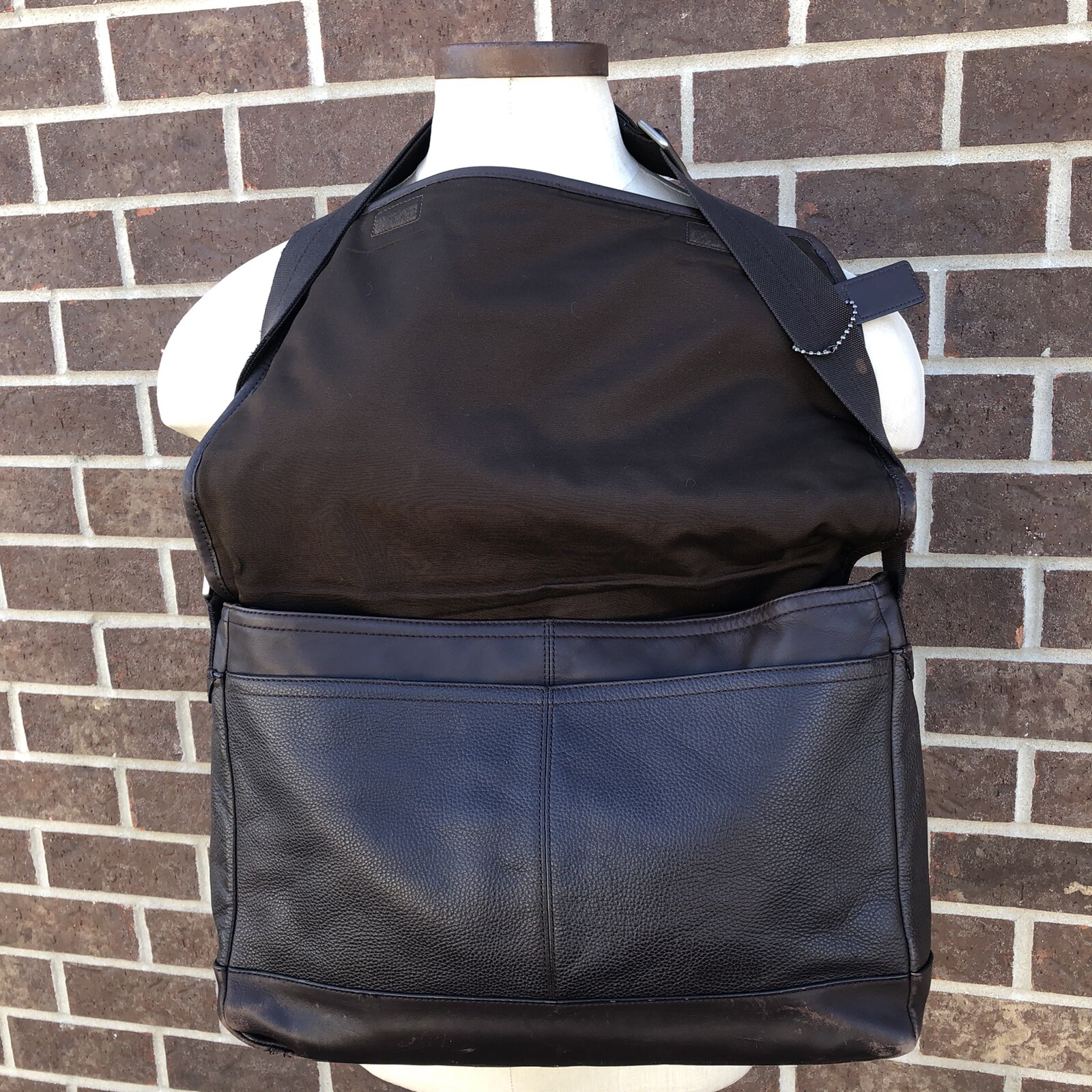 Coach Camden Brown Leather Messenger Laptop Satchel Bag D1361-F70924 GENUINE