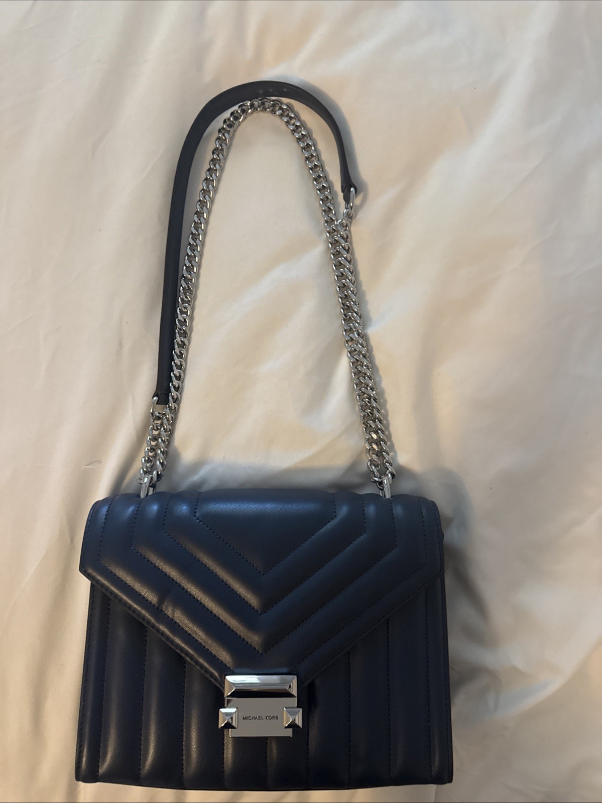 Michael Kors Whitney Quilted Tote Bag in Navy – Elegant Chain-Strap Shoulder Bag