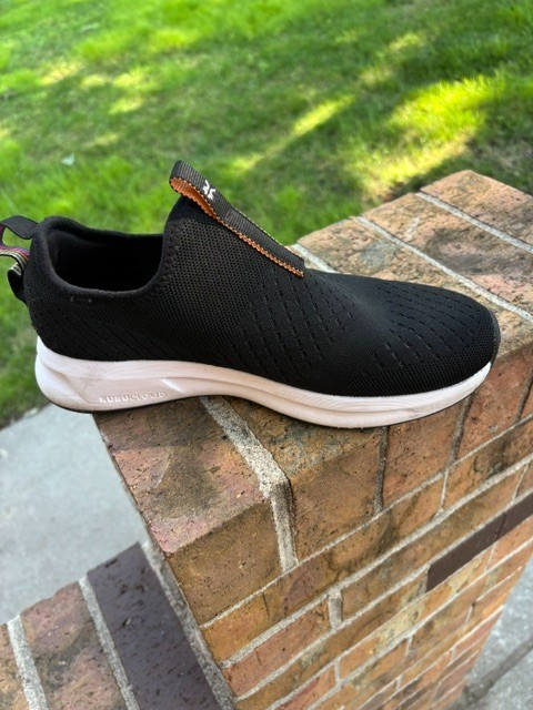 Kuru Atom Slip On Woman Size 8