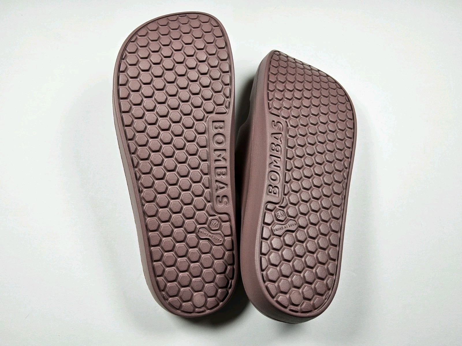 Bombas Women’s Friday Slides Waterproof Lightweight Sandals Size 9