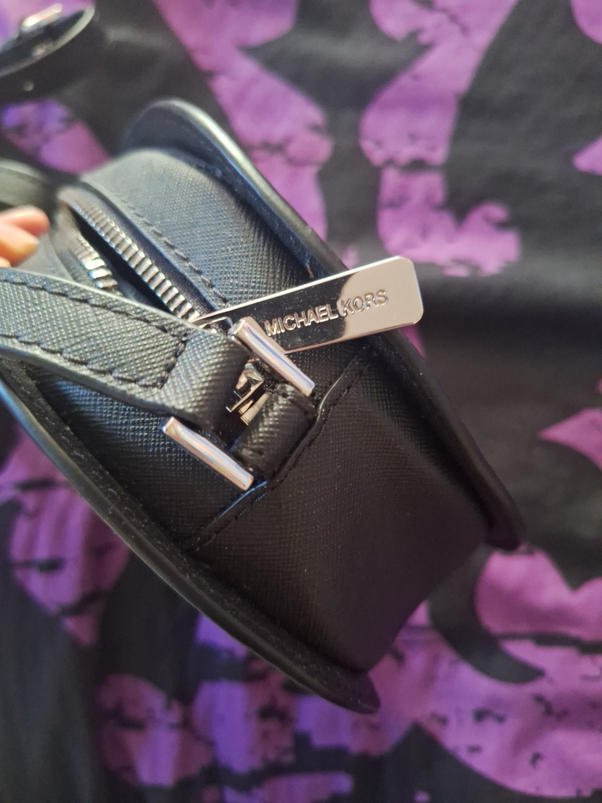 Michael Kors Jet Set Travel Medium Logo Crossbody Bag 35T1STVC2B Black NWT FS Y