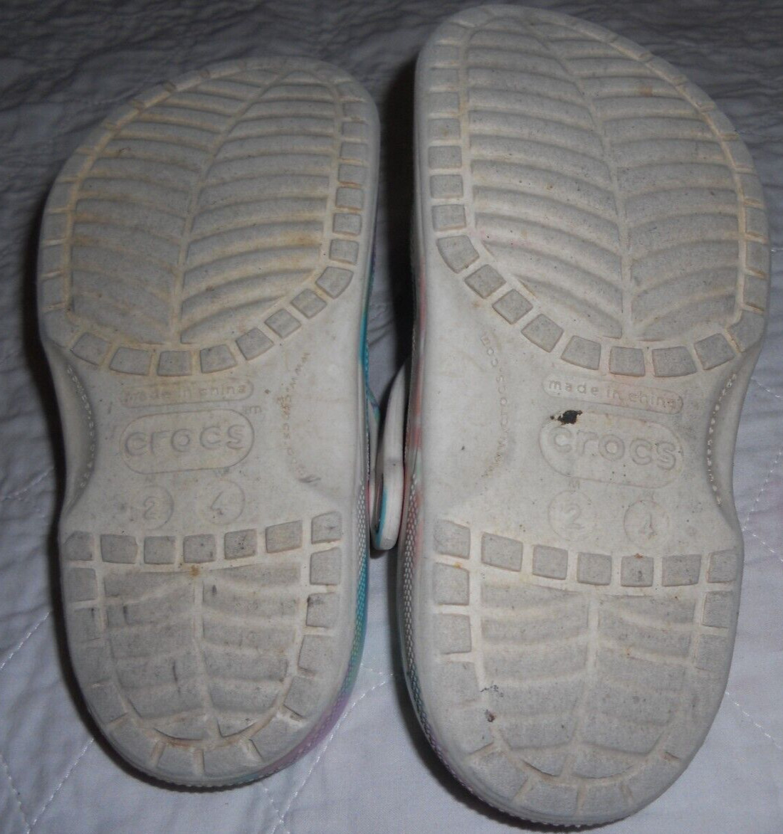 Crocs Baya Classic Tie Dye Unisex Clogs Slip On Shoes Pastel White Sz W4 M2