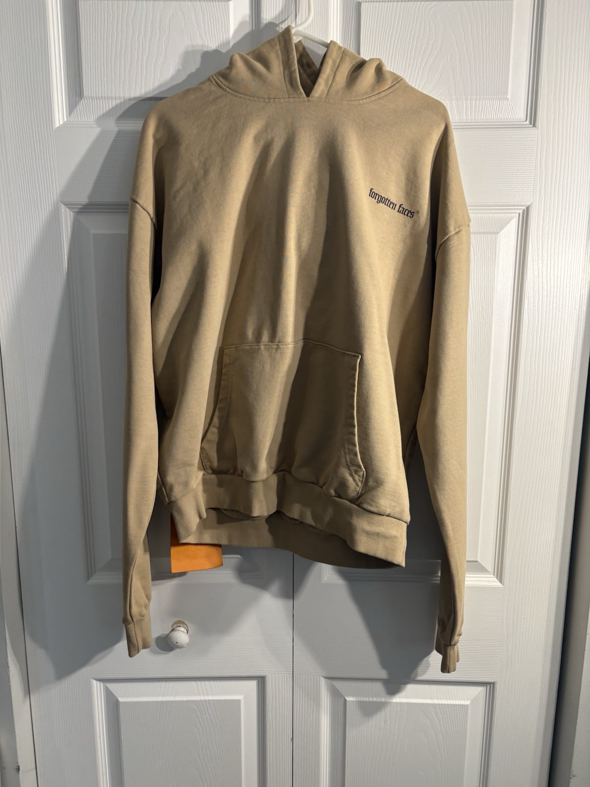 beige Forgotten Faces “Ultra Heavy” hoodie (B1)